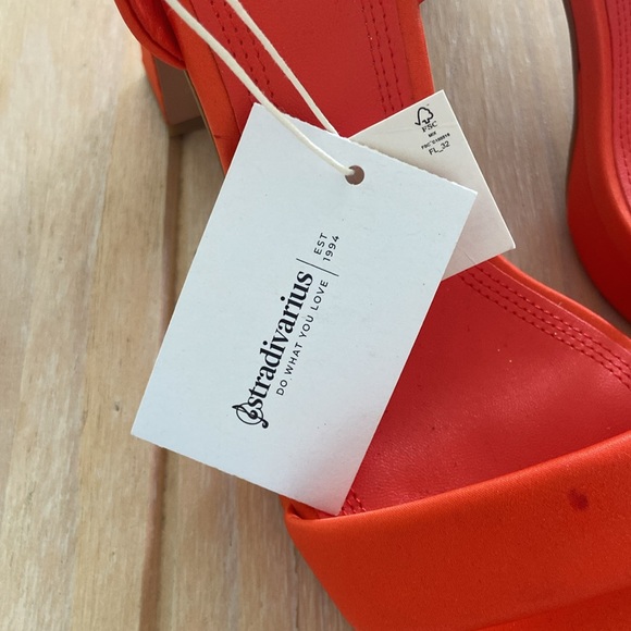 Stradivarius Platform Heels | NWT - Picture 2 of 8